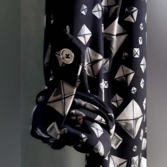 nwot MICHAEL KORS Geometric Print Zip Up Tunic Top - Picture 8 of 9